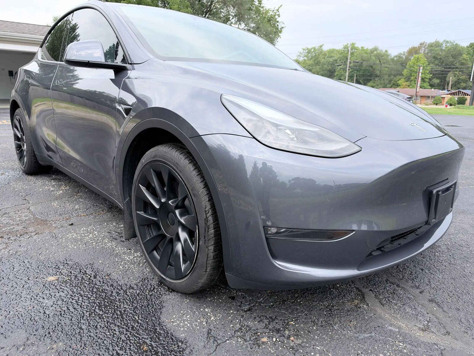 2023 Tesla Model Y Long Range photo 7