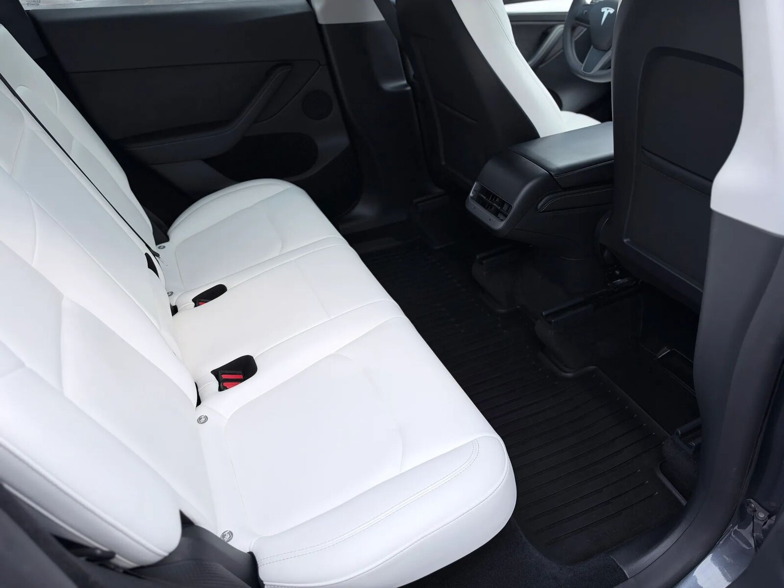 2023 Tesla Model Y Long Range photo 23