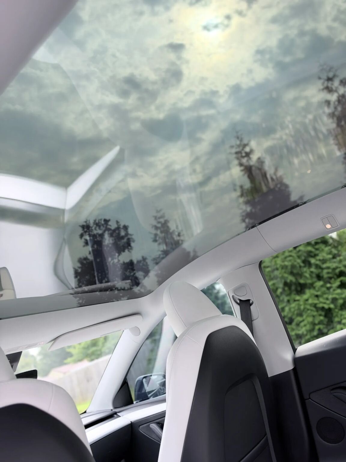 2023 Tesla Model Y Long Range photo 31